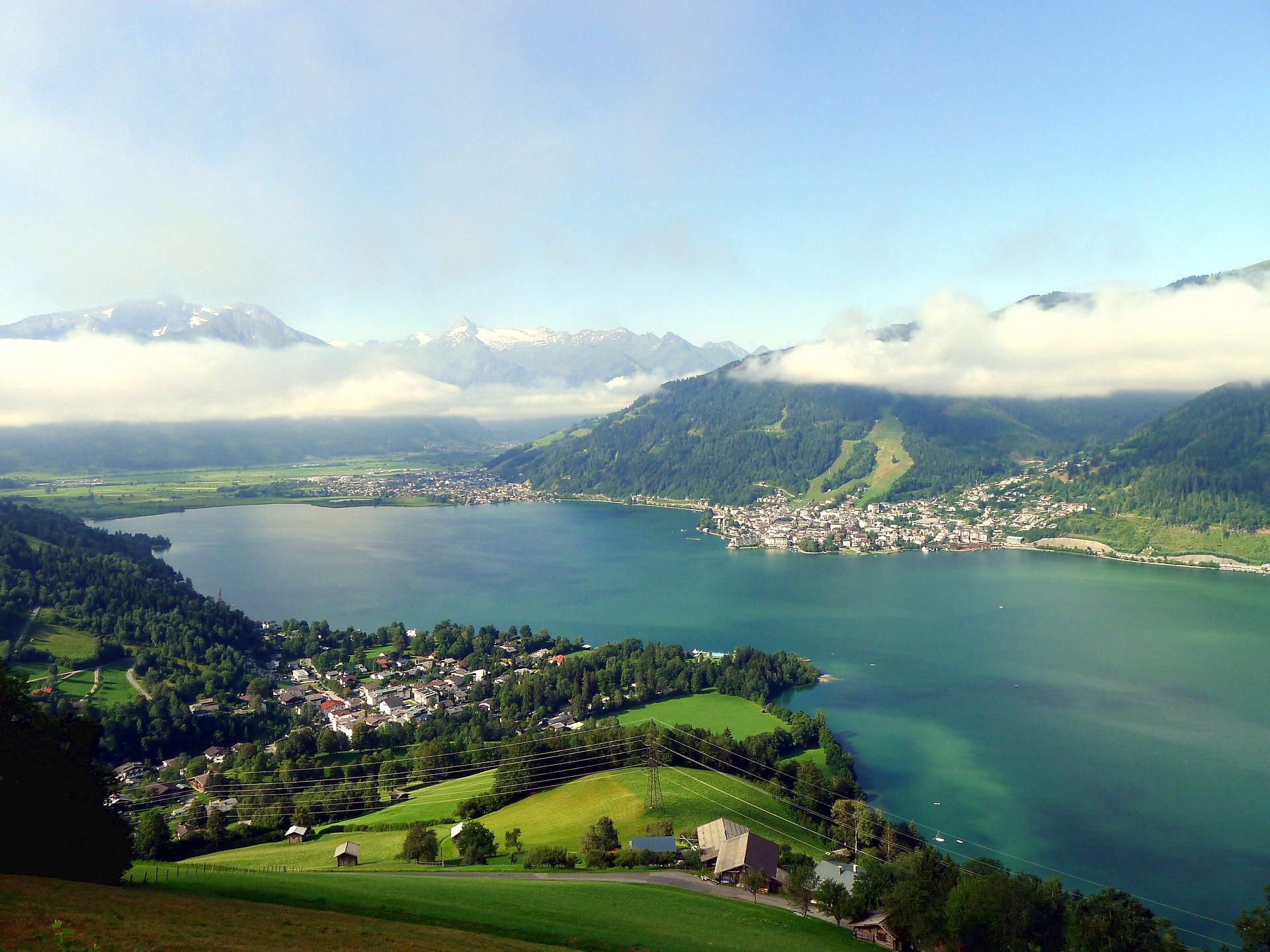 Widok na jezioro Zell am See