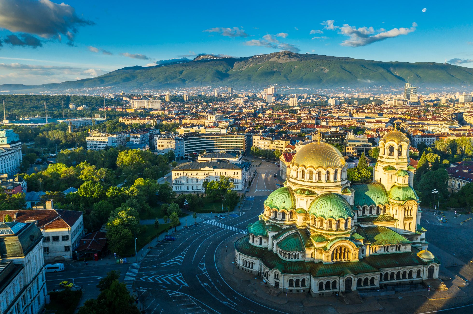 Panorama Sofii Z Soborem Aleksandra Newskiego
