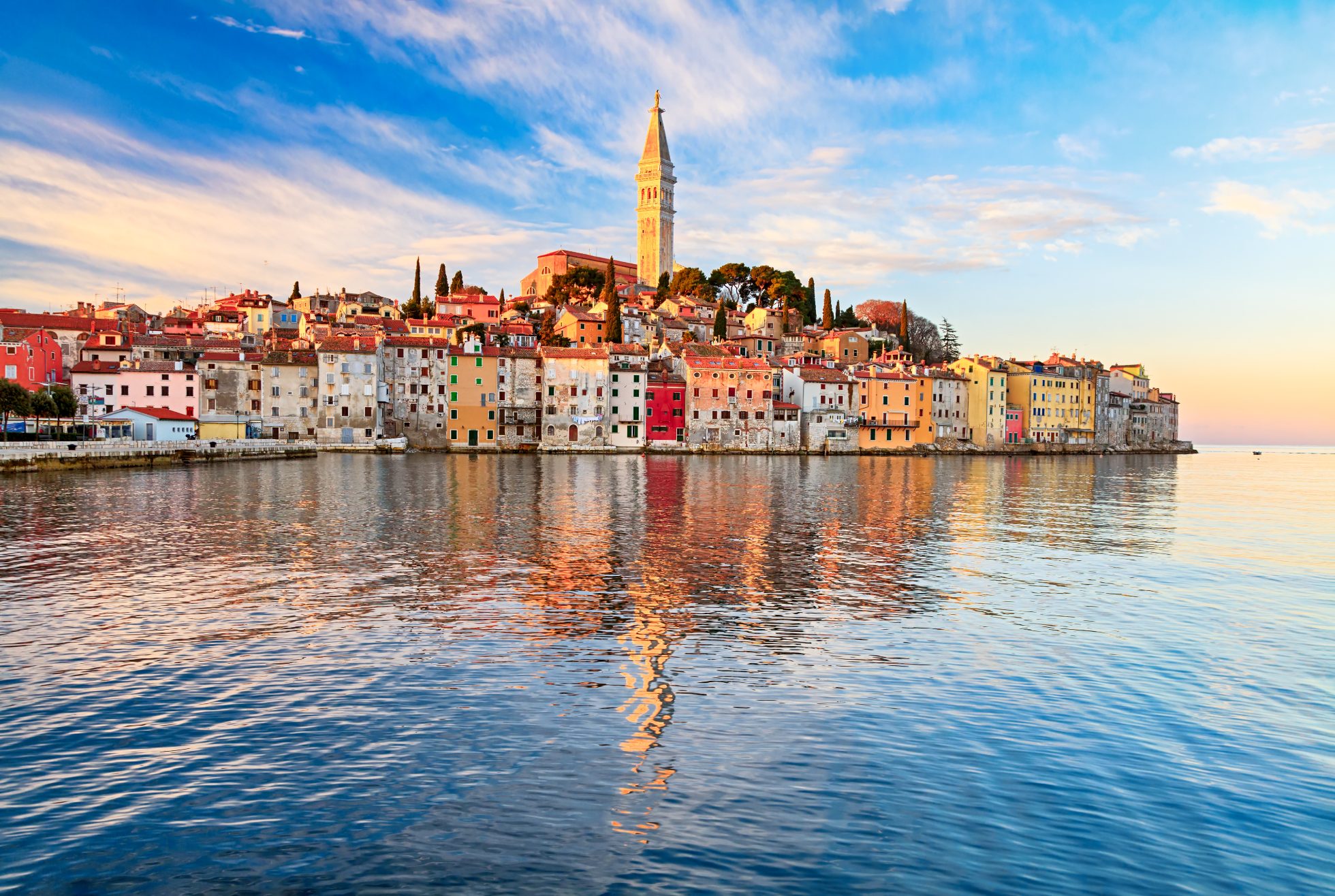 Miasto portowe Rovinj (Rovigno), Chorwacja; atrakcje Chorwacji
