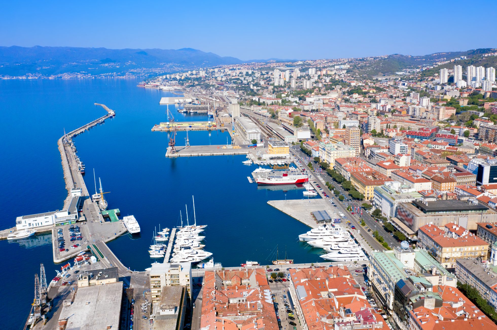 Widok z lotu ptaka na miasto Rijeka, Chorwacja