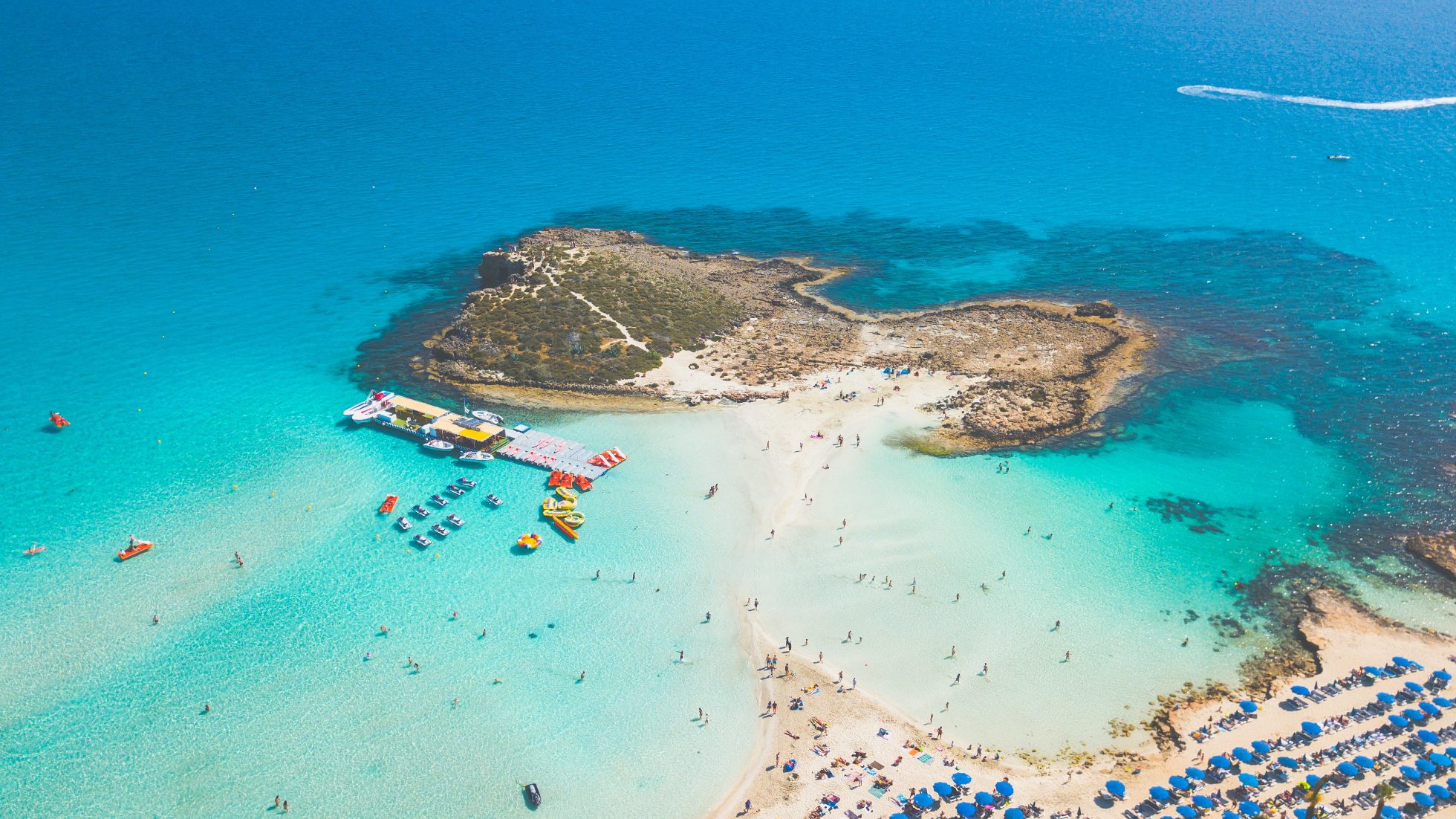 Plaża Nissi w kurorcie Ayia Napa