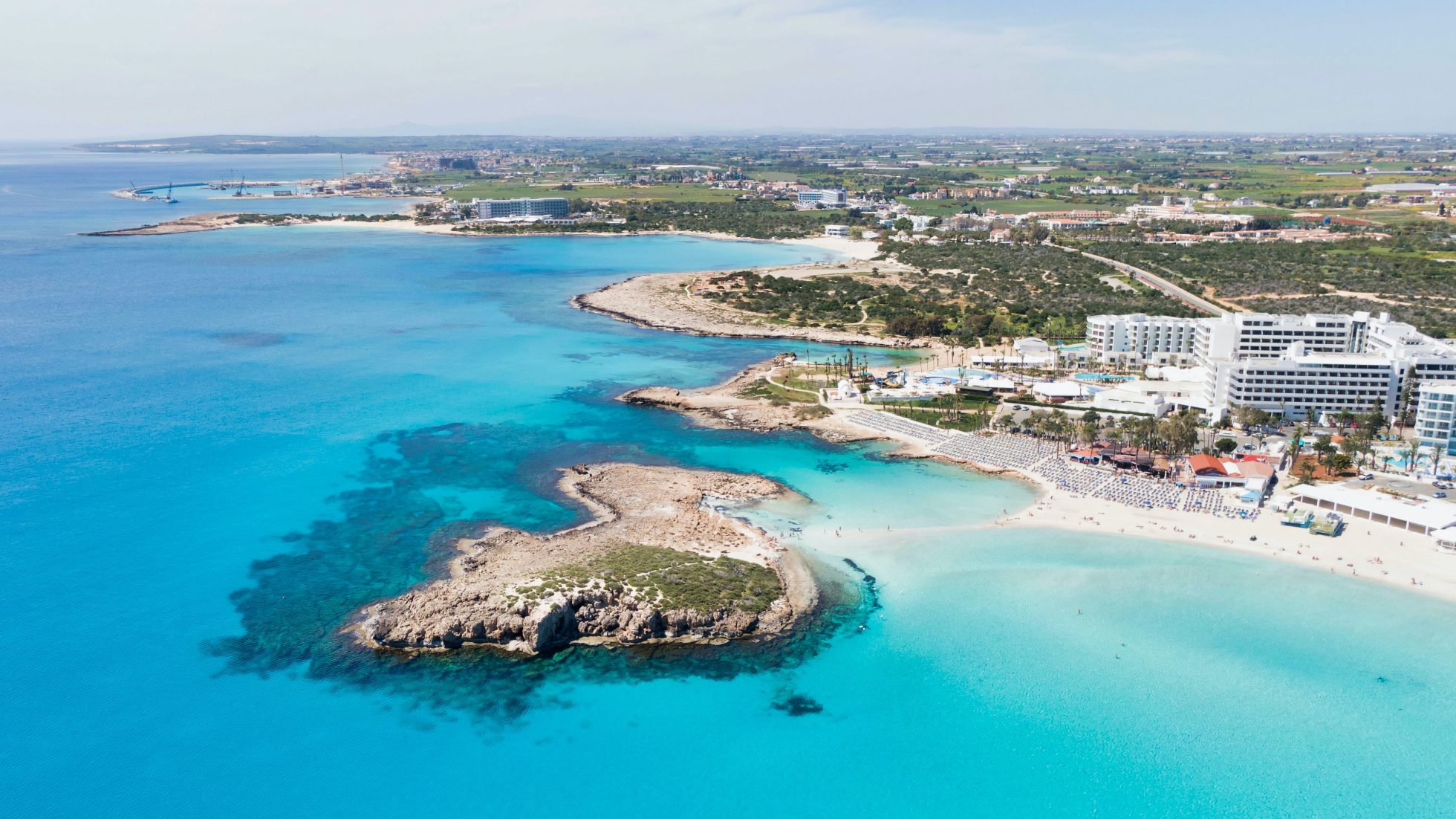 Plaża Nissi w kurorcie Ayia Napa