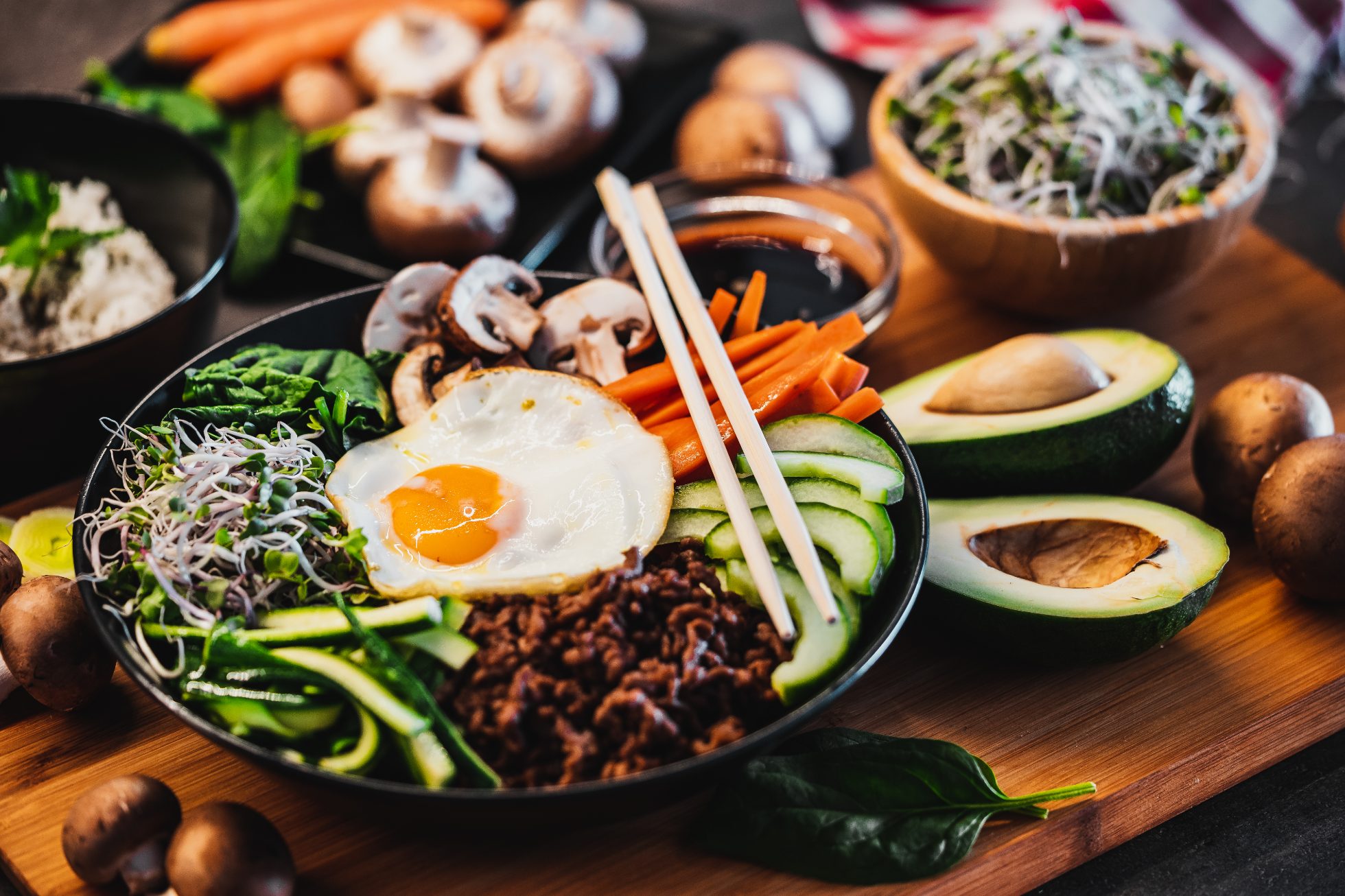 Tradycyjne danie koreańskie Bibimbap, atrakcje Korei Południowej