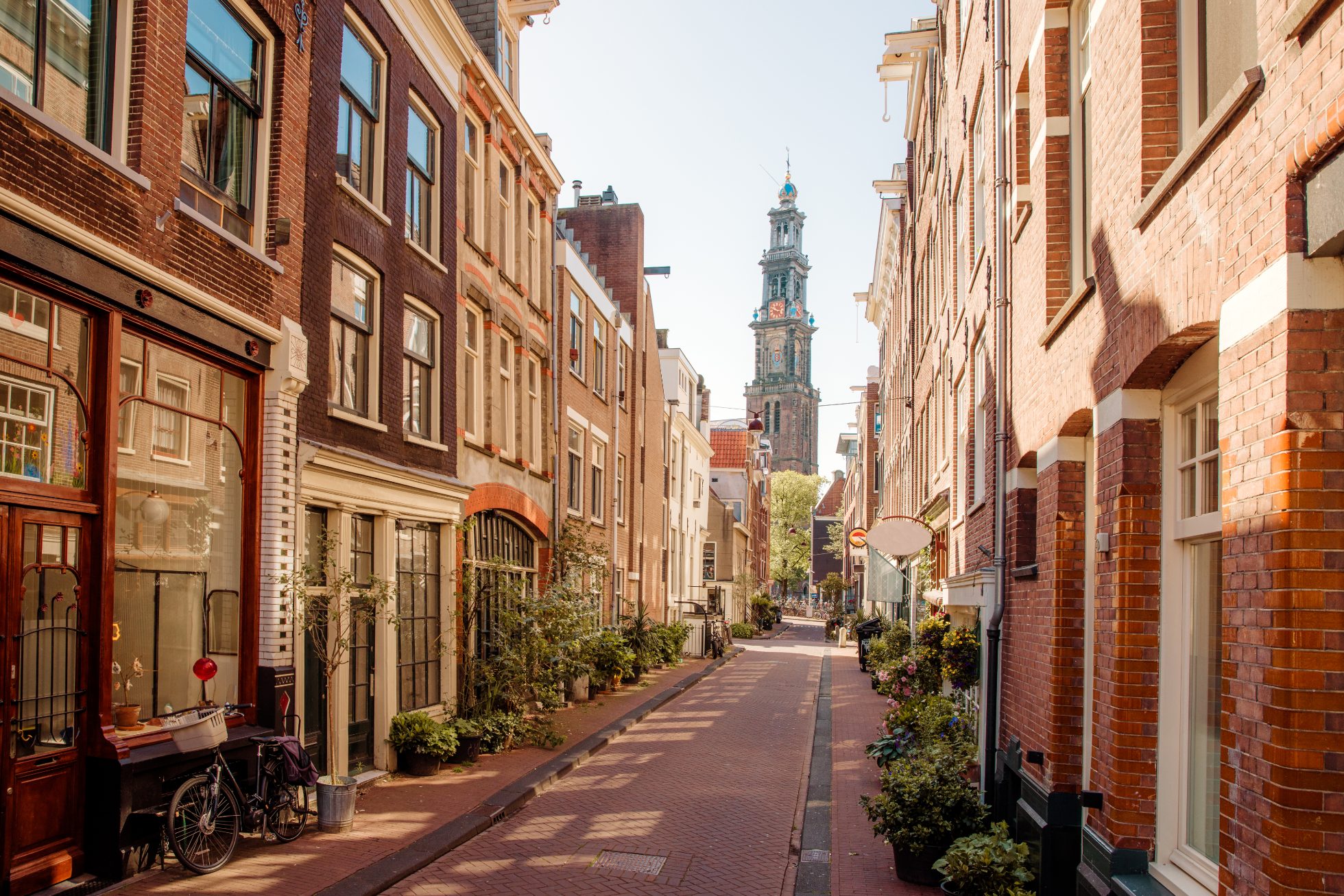 Widok na kościół Westerkerk w Amsterdamie.