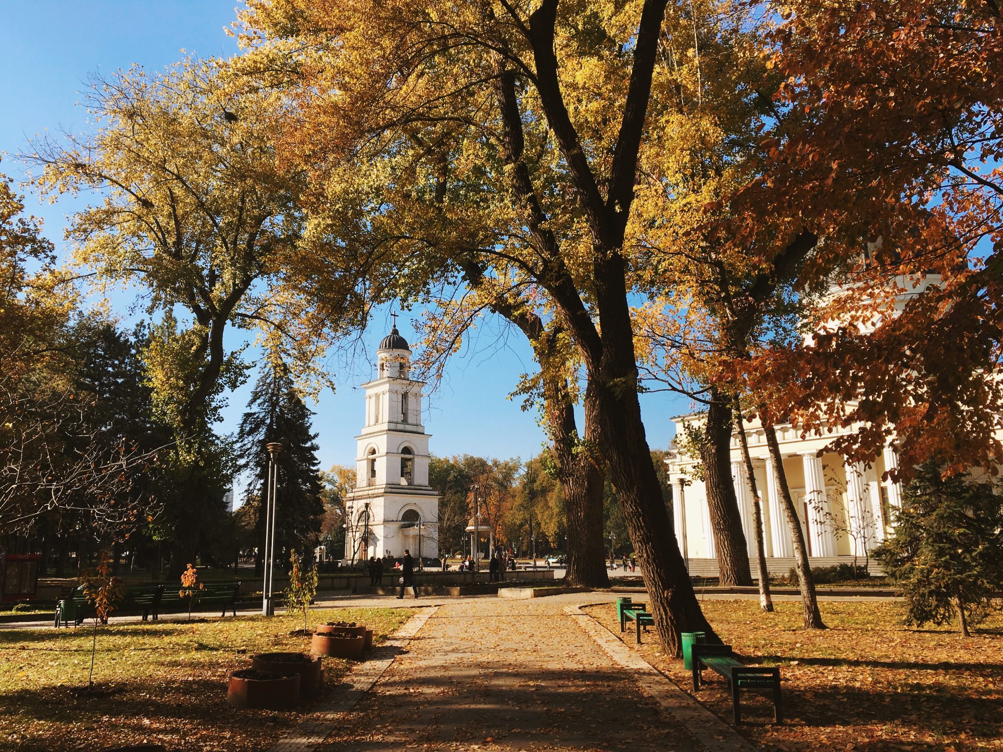 Cathedral Square park in Chisinau, capital city of Republic of Moldova, Kiszyniów atrakcje