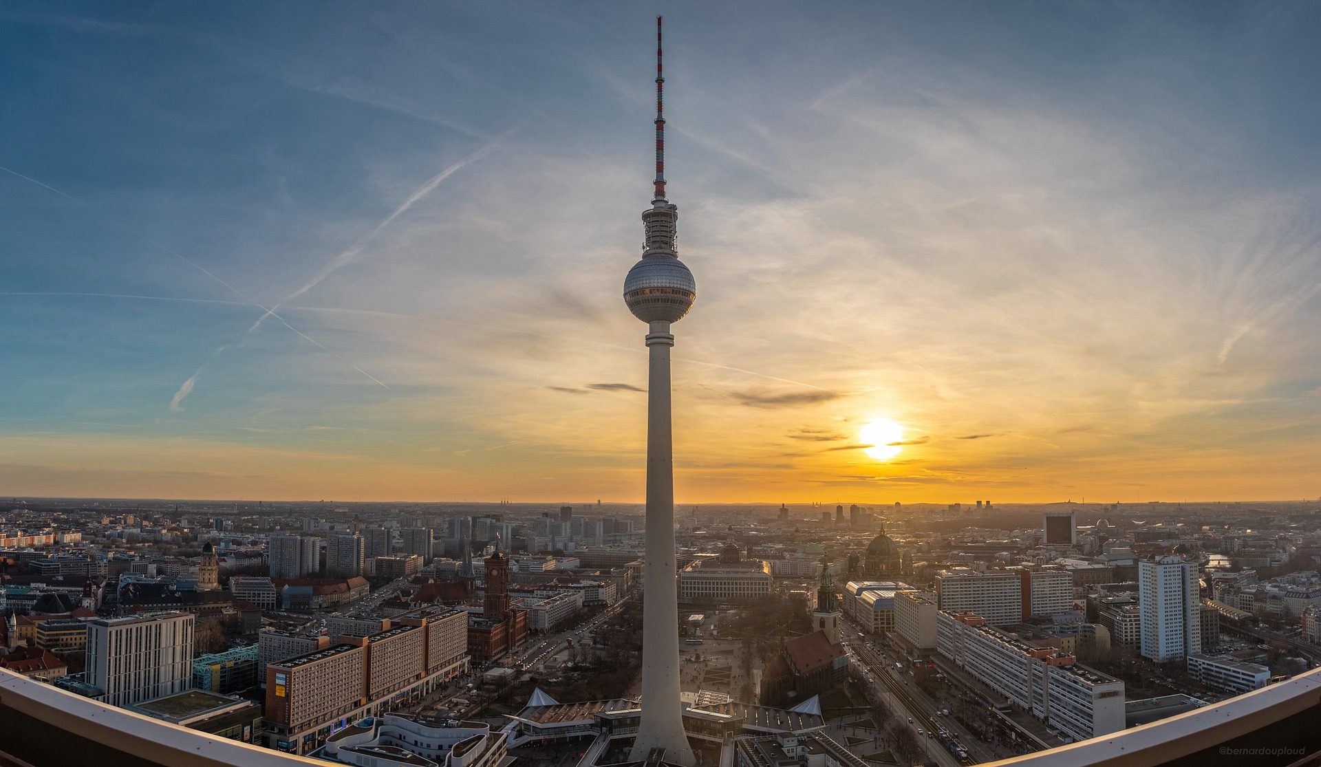 Stuttgart: zabytki i mało znane miejsca w Stuttgarcie, Wieża telewizyjna Fernsehturm