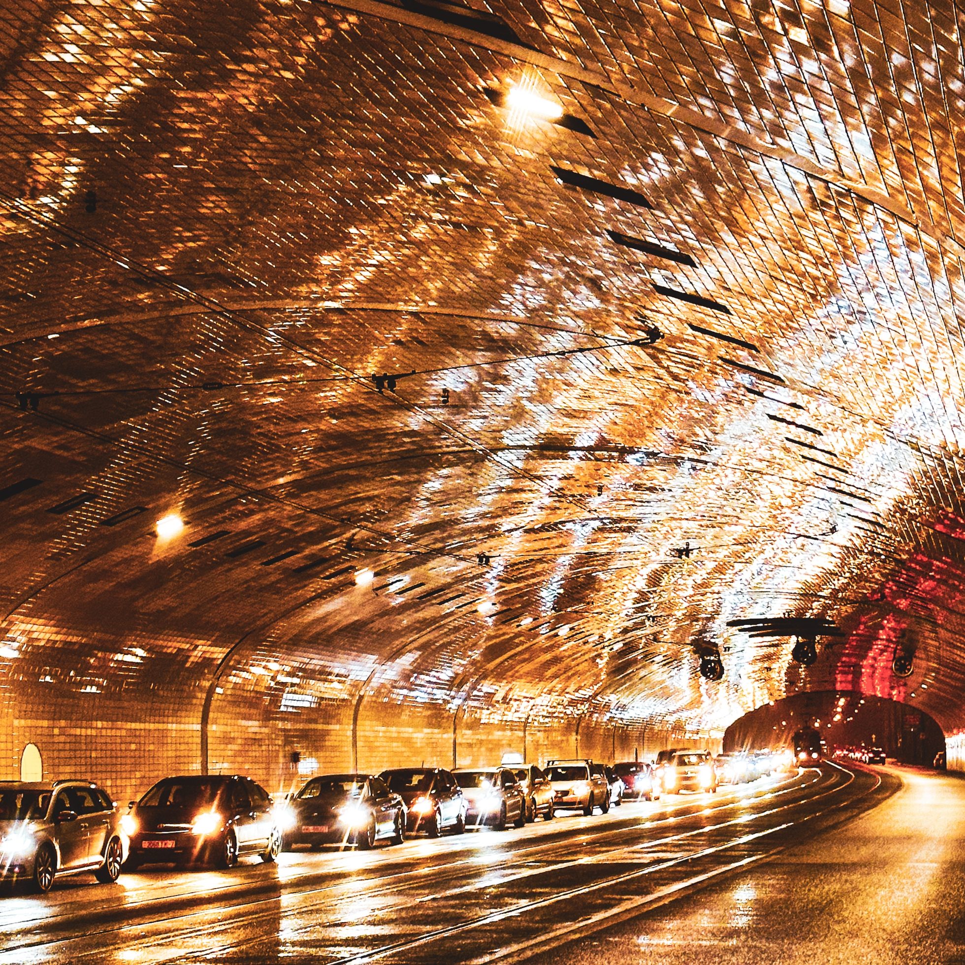 Tunel trasy W-Z w Warszawie - Instagramowe miejsca w Warszawie