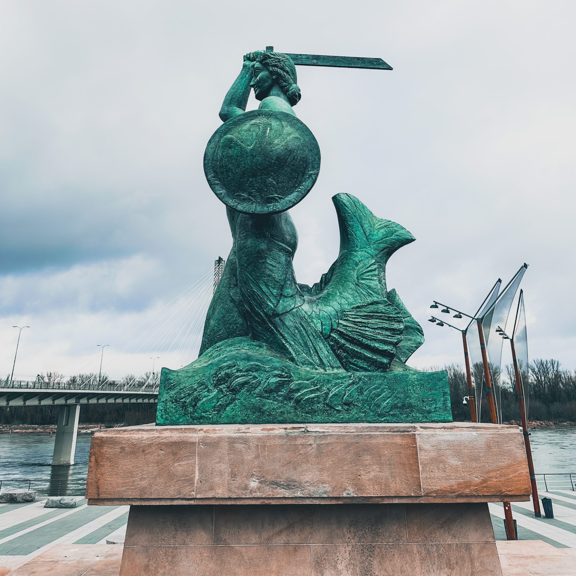 Pomnik Syrenki w Warszawie - Instagramowe miejsca w Warszawie