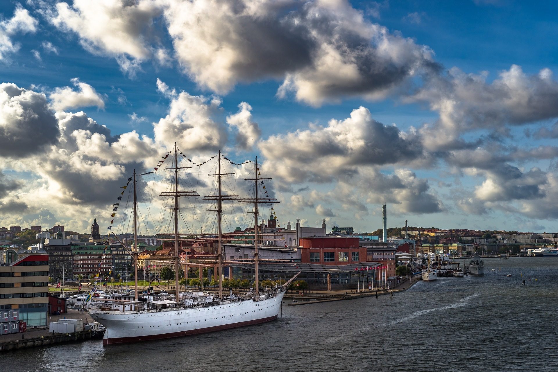 Widok na hotel Barken Viking w Goteborgu