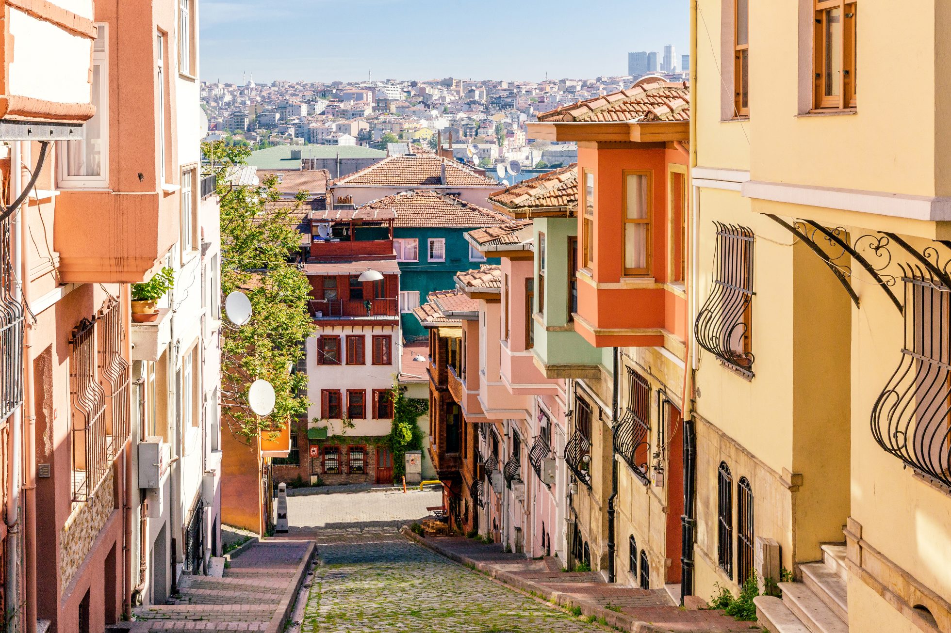 Istanbul's colorful streets, where to go on vacation in April?