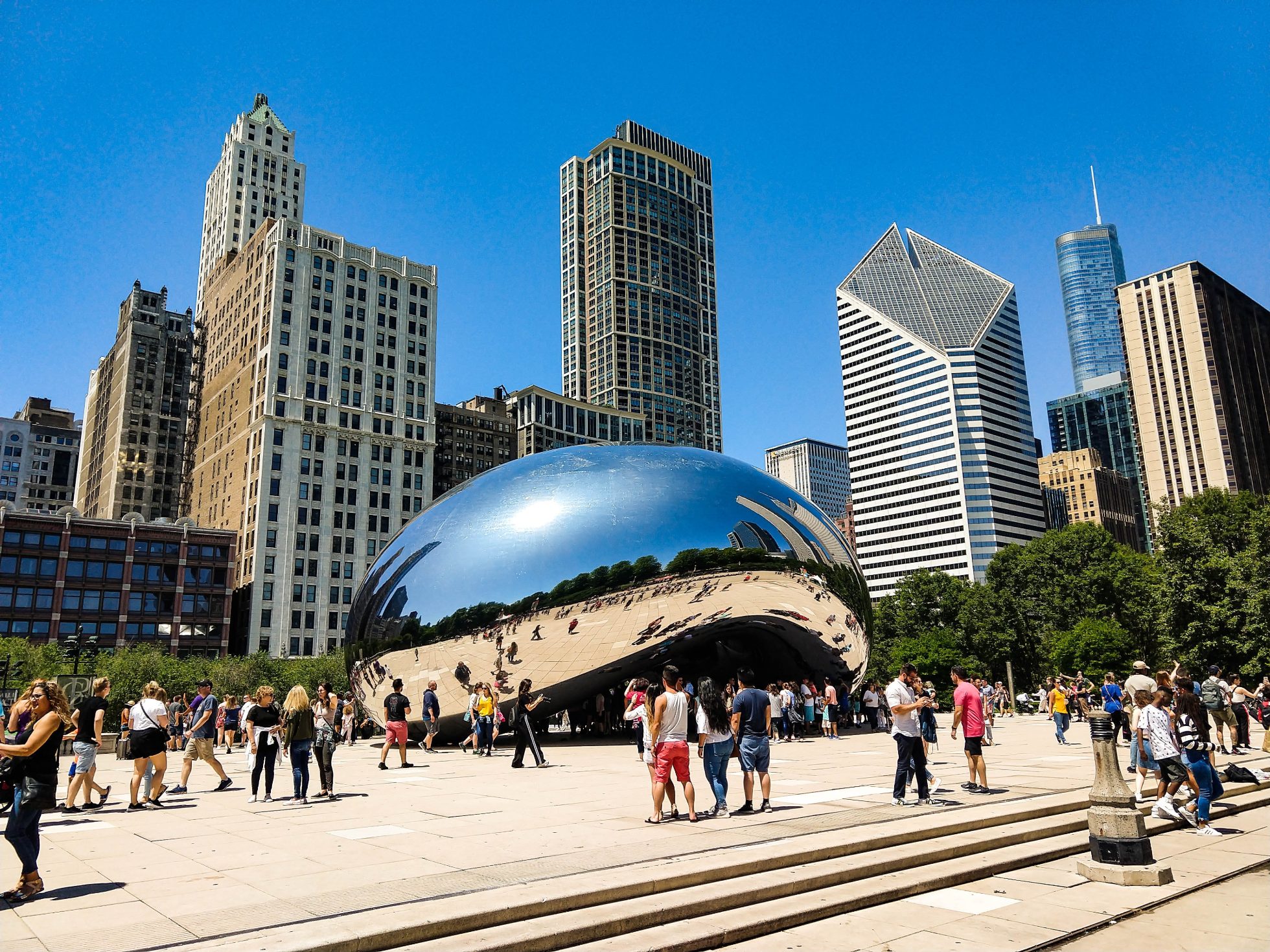 Cloud gate w chicago