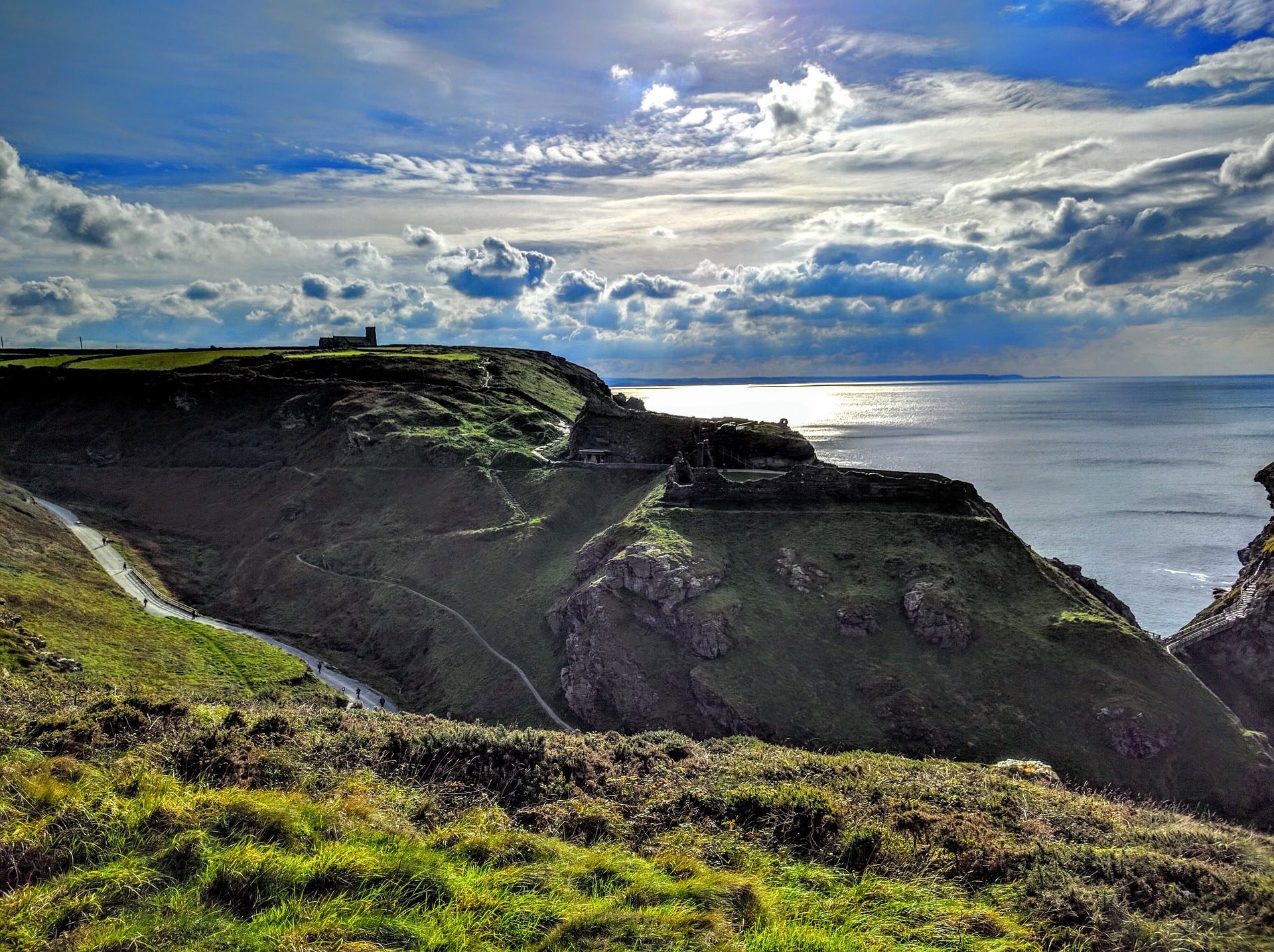 Panorama Tintagel w Kornwalii w Wielkiej Brytanii