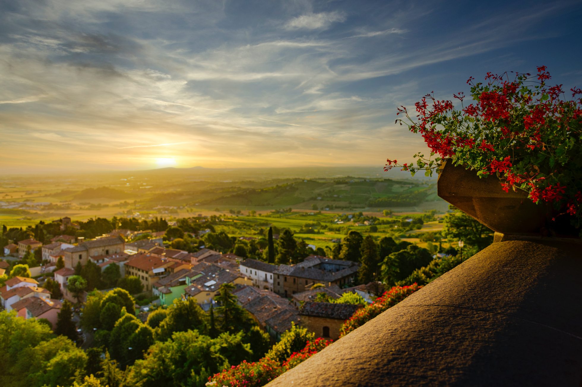 panorama nizin Romagna widziana z tarasu Bertinoro w regionie Forli-Cesena, nieznane atrakcje Włoch