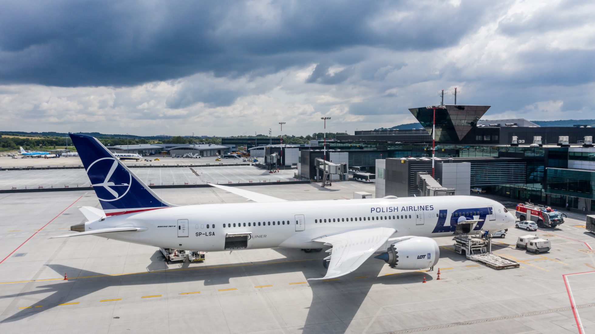 Dreamliner na lotnisku w Krakowie / http://www.fotoair.com.pl/