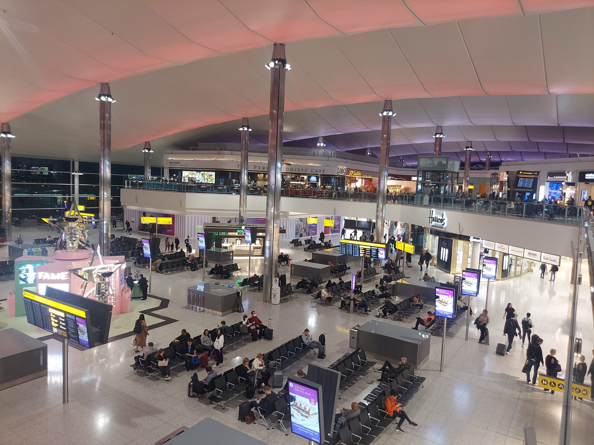 Terminal na lotnisku London Heathrow