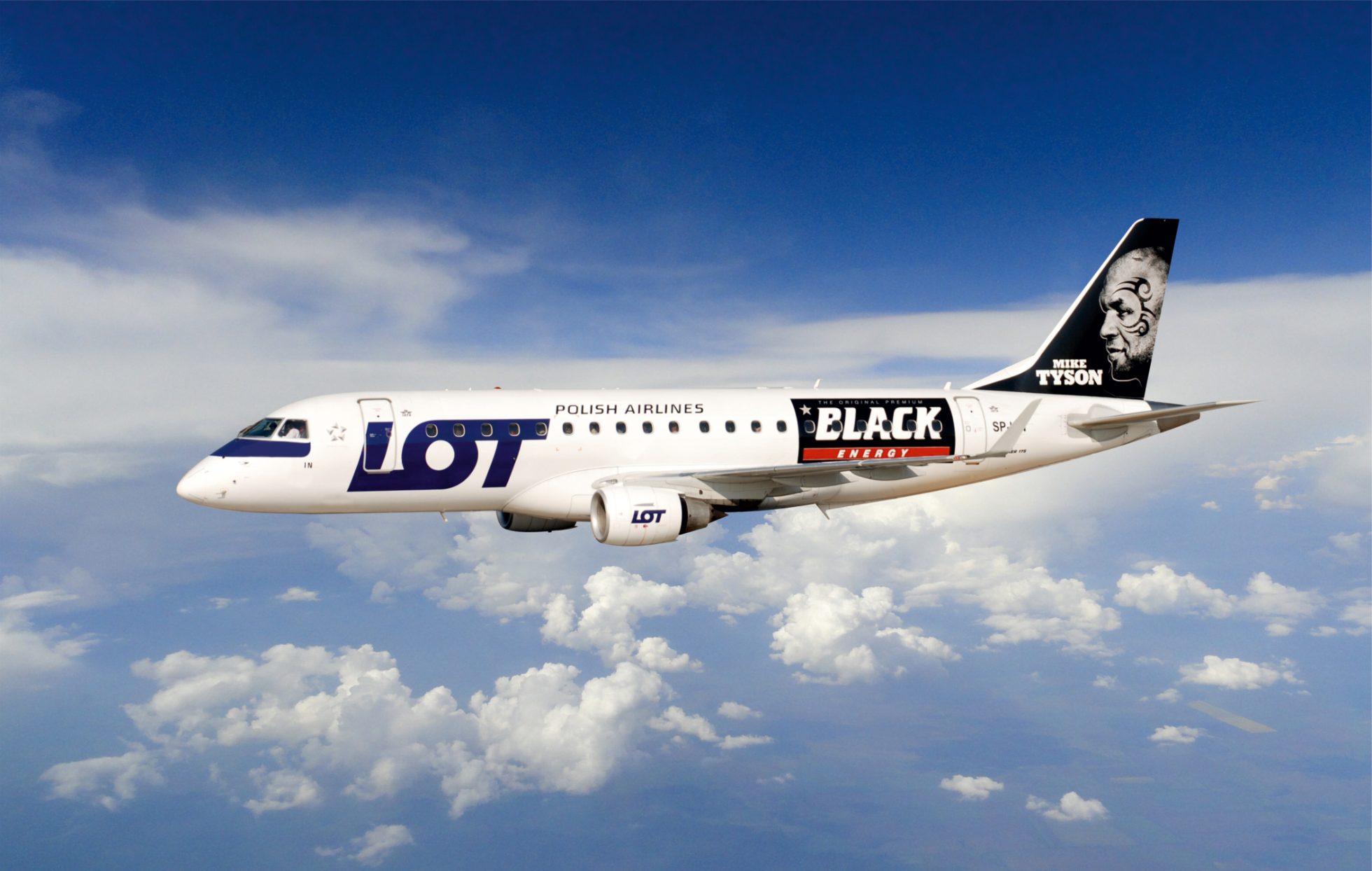 Embraer 175 | SP-LIN | 2012 | Black Energy Drink