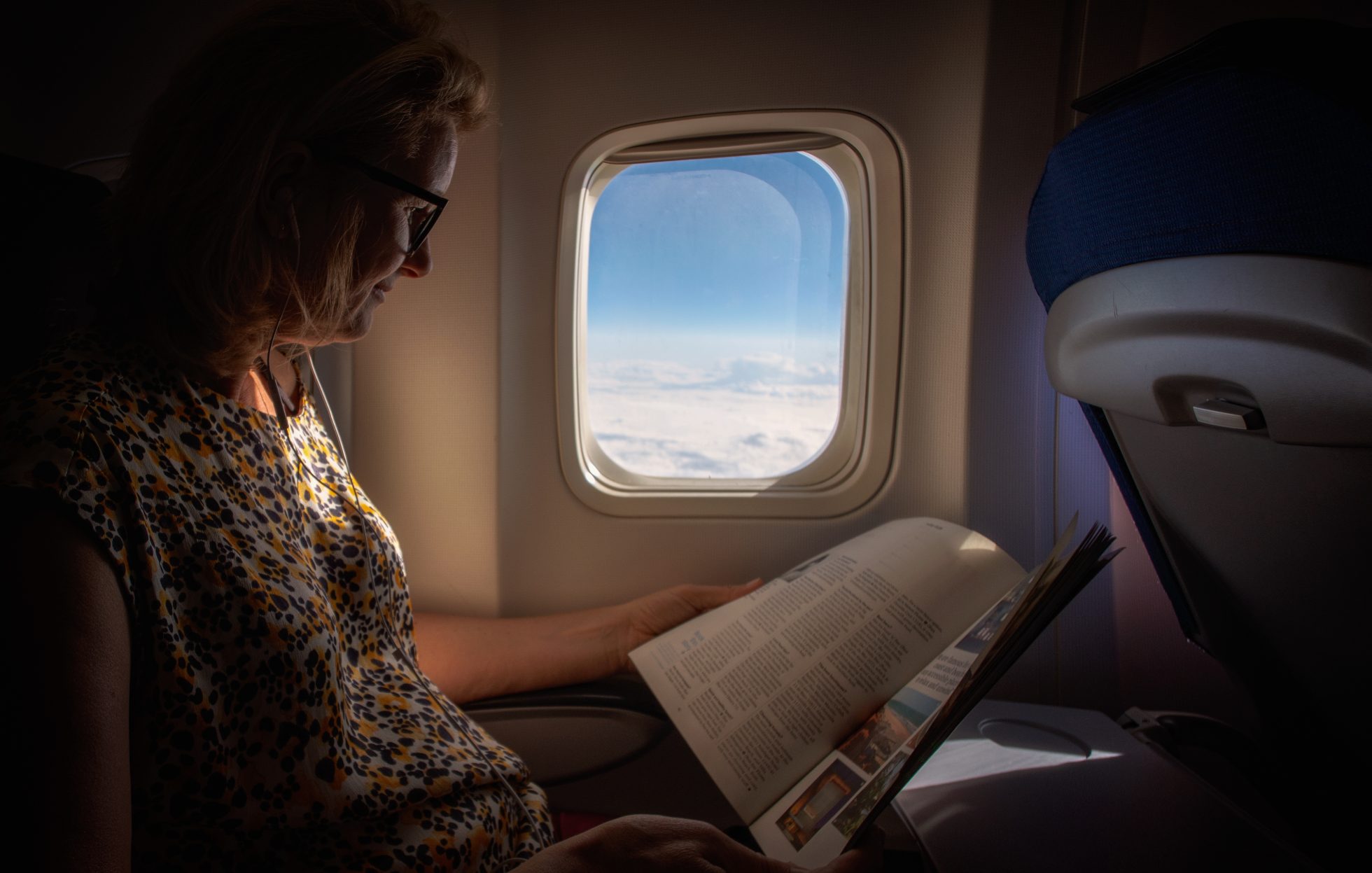 Passagier Cvzyta Gazetaw Aircraft - Was tun im Flugzeug?
